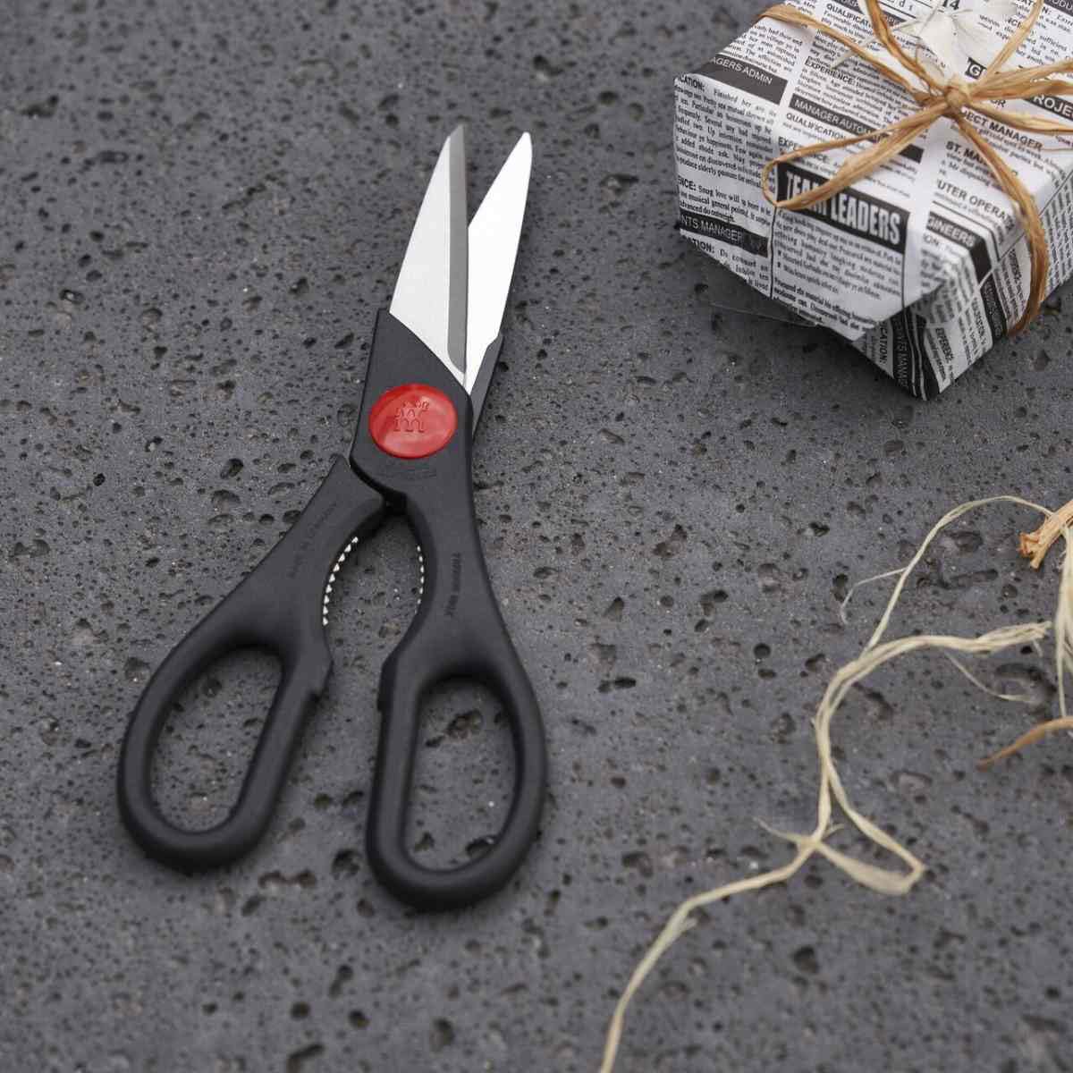 zwilling-twin-l-vielzweckschere-20-cm-k-chenschere-f-r-rechts-und-linksh-nder-ro image 4