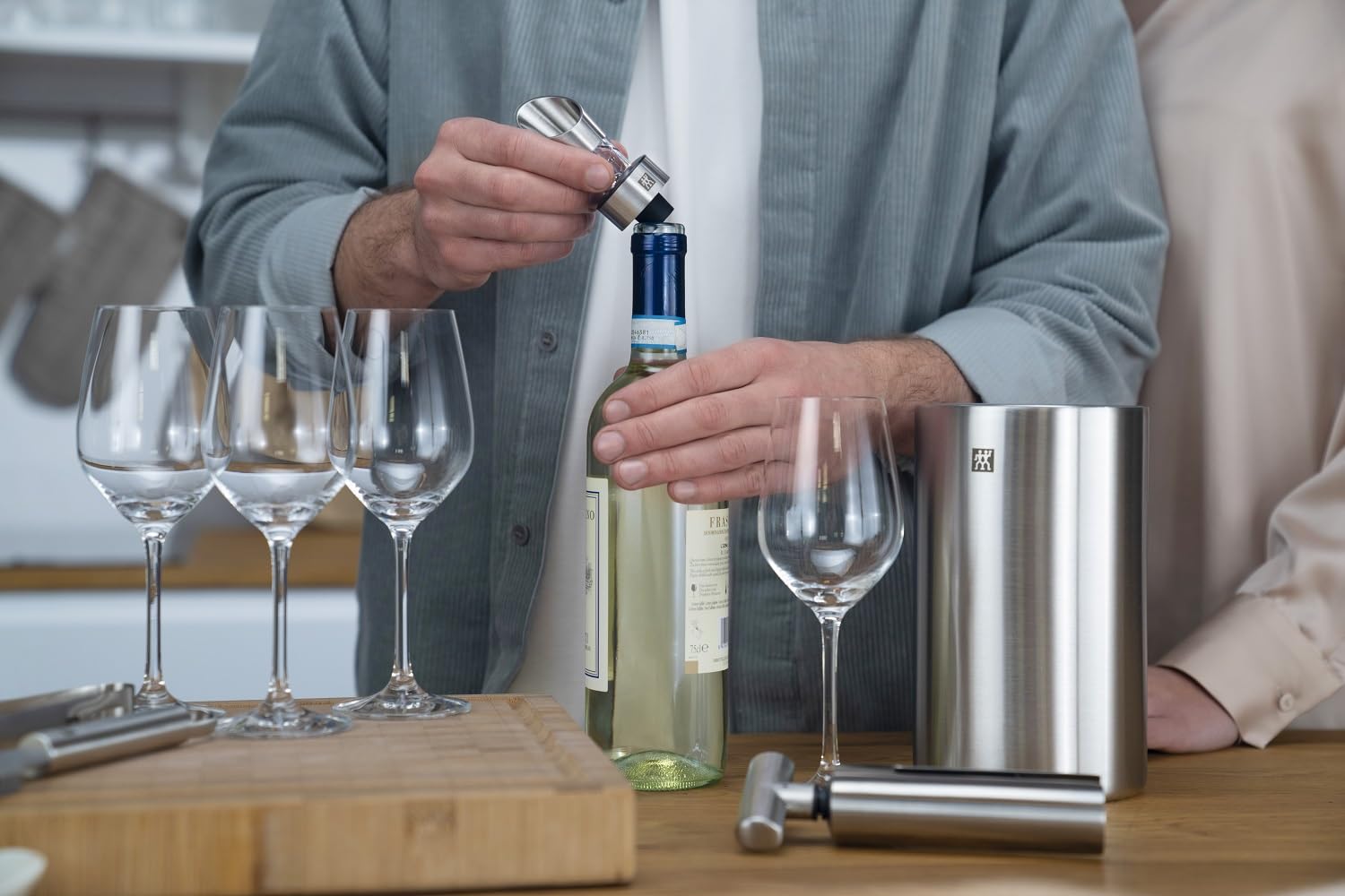 zwilling-sommelier-geschenk-set-4-teilig-folienschneider-tropfenf-nger-weinausgi image 6