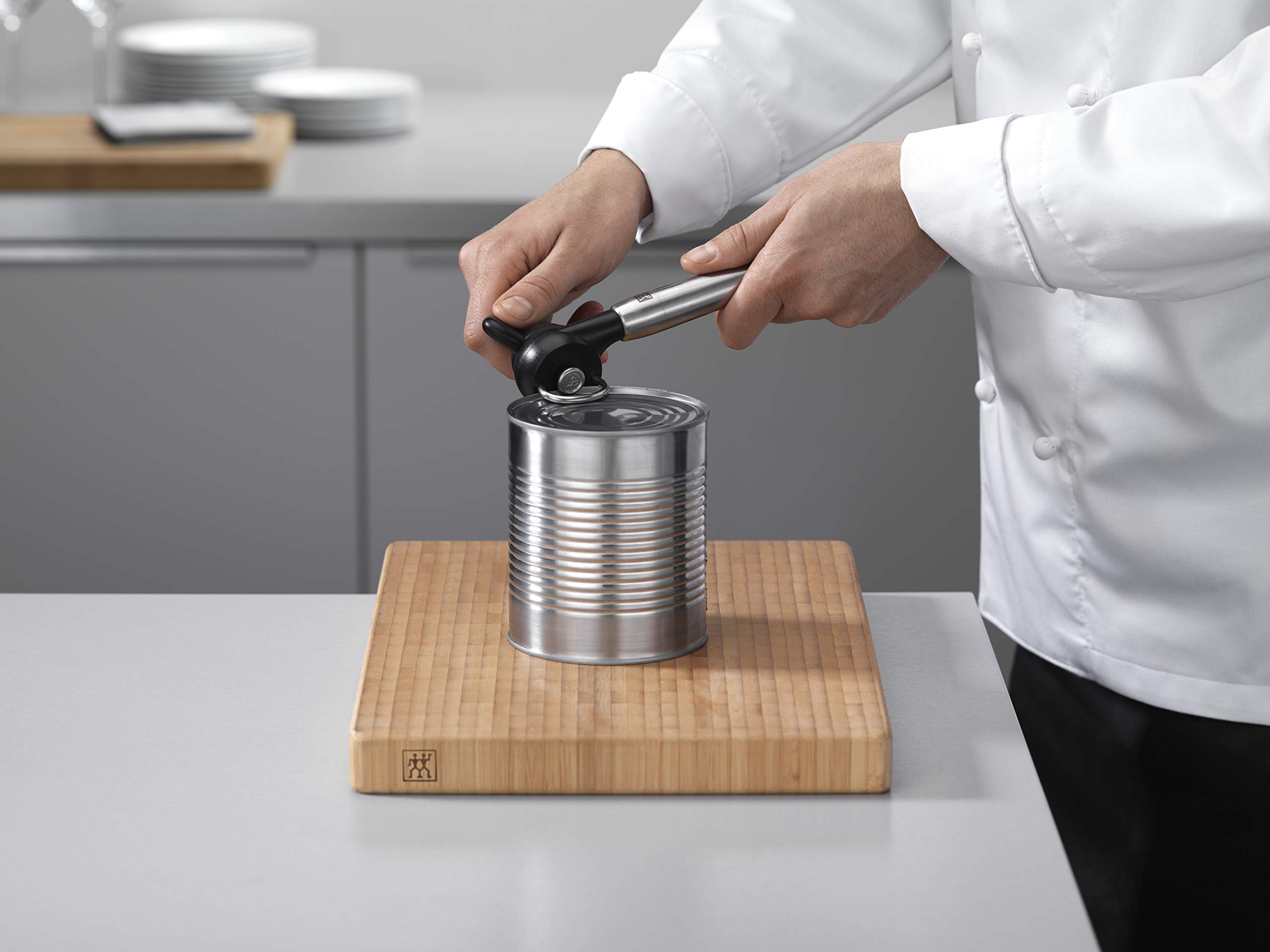 zwilling-twin-pure-steel-dosen-ffner-185-mm-satinierter-edelstahl-18-10 image 2