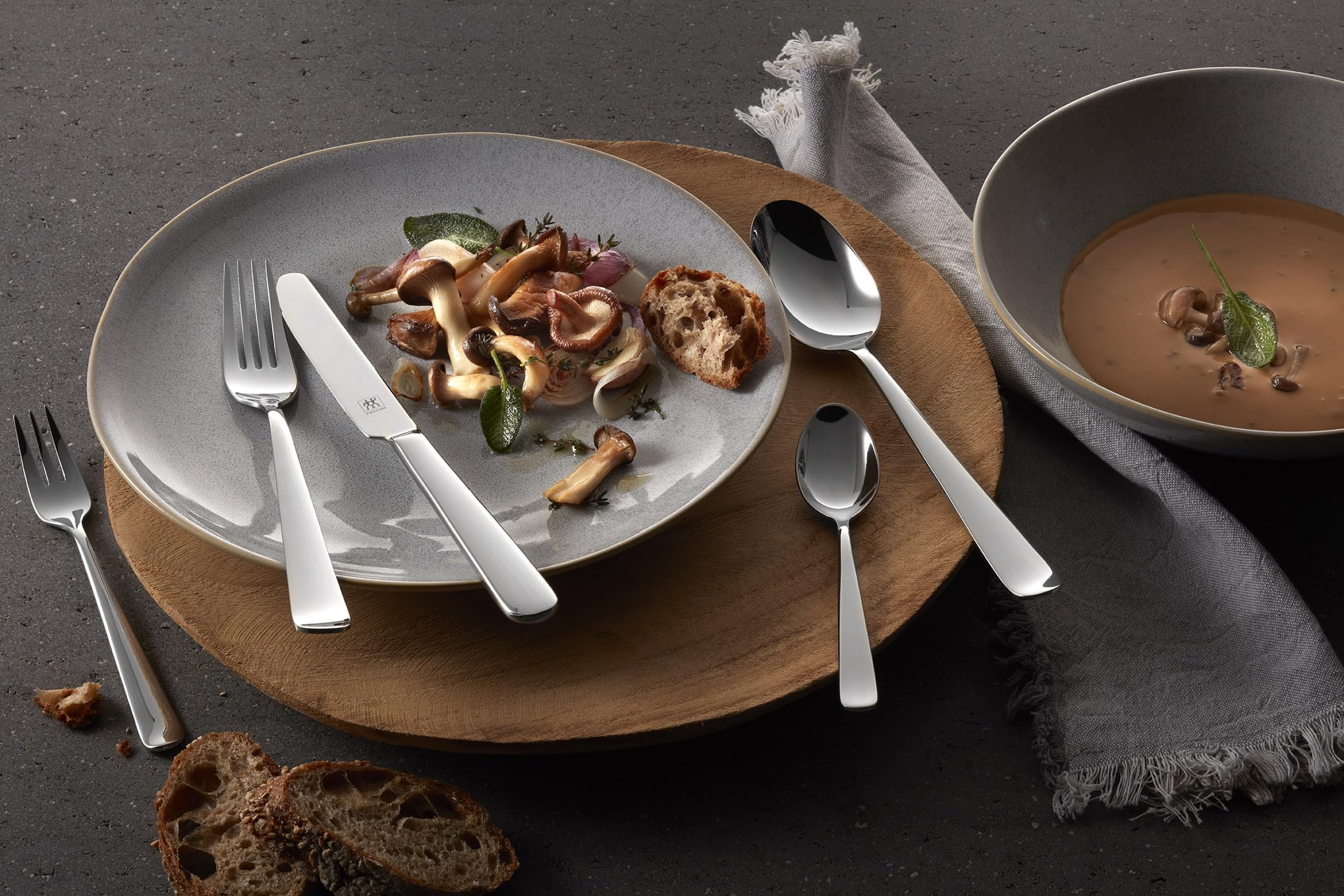 zwilling-swing-besteckset-68-teilig-f-r-12-personen-edelstahl-18-10-poliert-mit- image 2