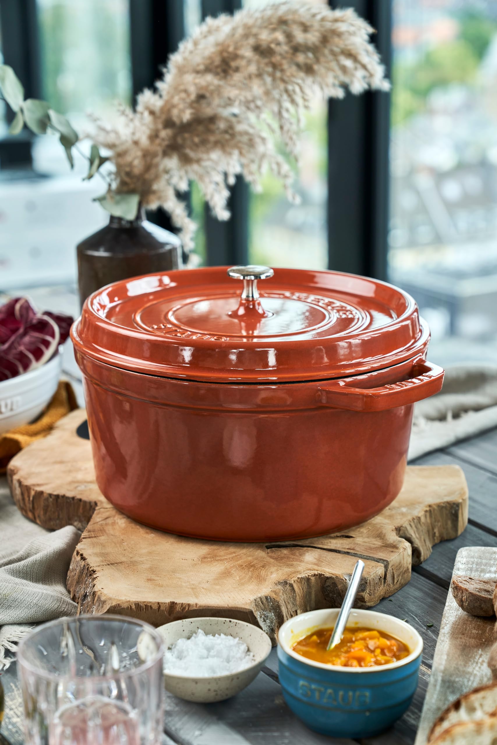 staub-cocotte-26-cm-rund-5-0-l-aus-emailliertem-gusseisen-br-ter-f-r-alle-herdar image 7