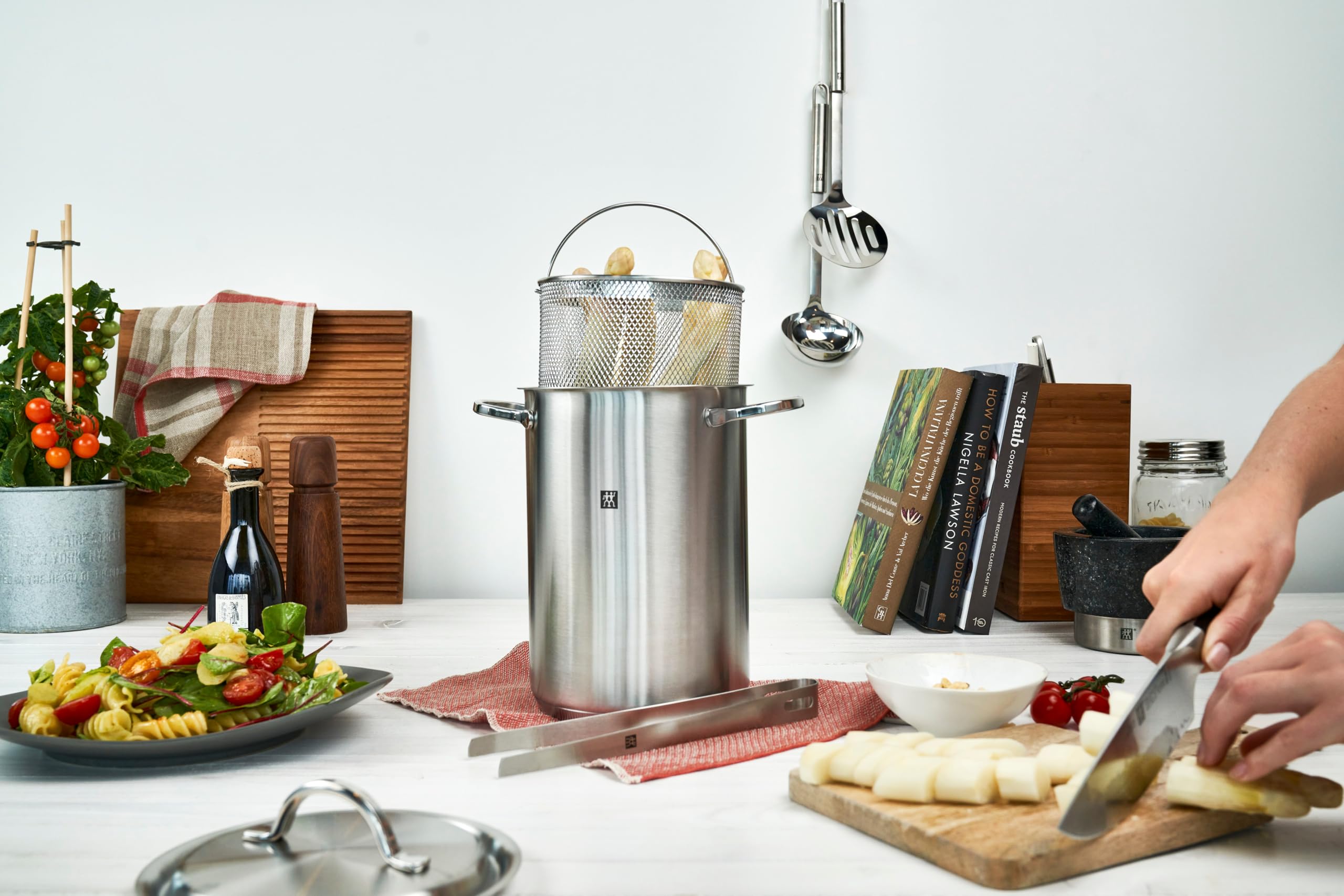 zwilling-twin-specials-spargeltopf-16-x-27-cm-4-5-l-edelstahl-mit-sieb-einsatz-u image 4