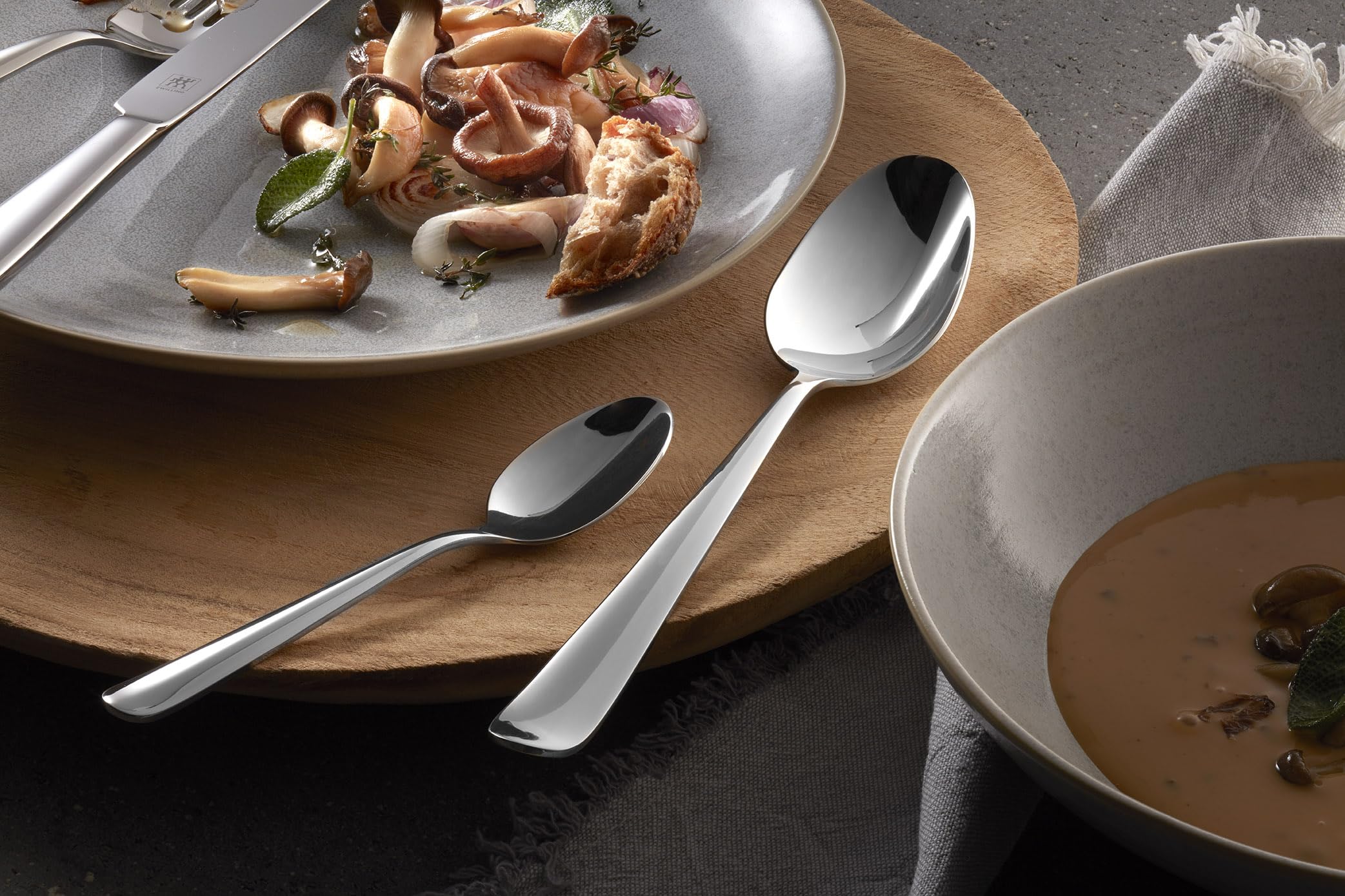 zwilling-swing-besteckset-68-teilig-f-r-12-personen-edelstahl-18-10-poliert-mit- image 4