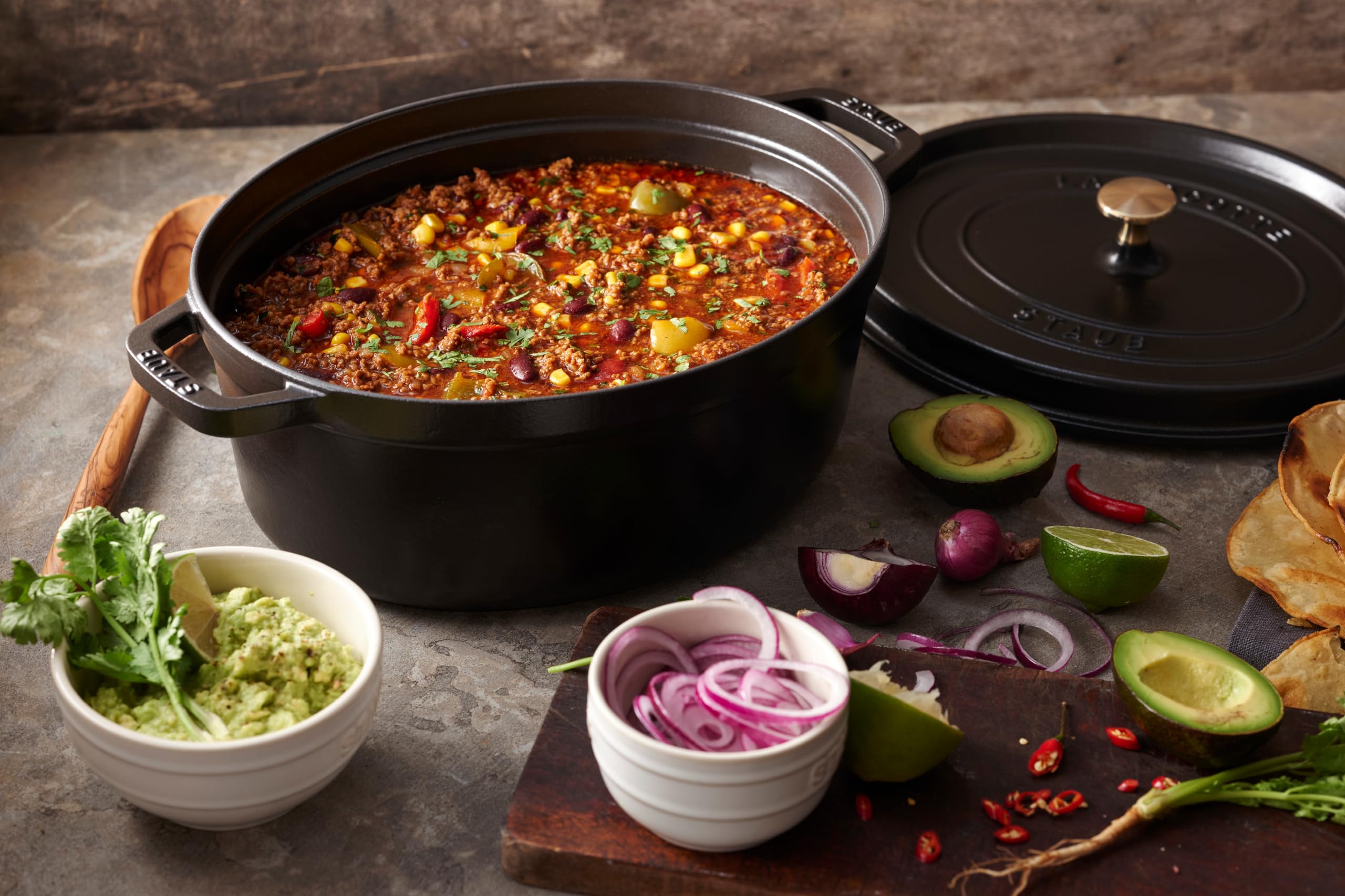 staub-cocotte-33-cm-oval-gusseisen-br-ter-mit-deckel-6-7-l-schwarz-alle-herdarte image 6
