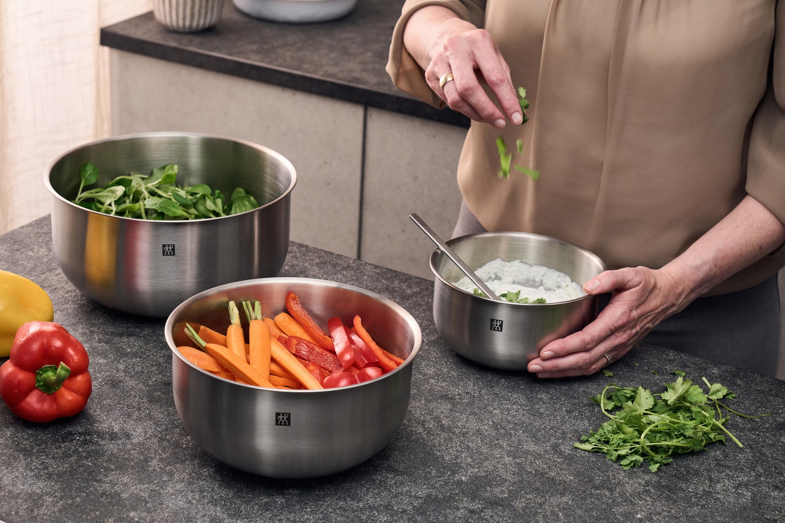 zwilling-prep-sch-ssel-set-3-teilig-17-21-25-cm-18-10-edelstahl-stapelbar-design image 6
