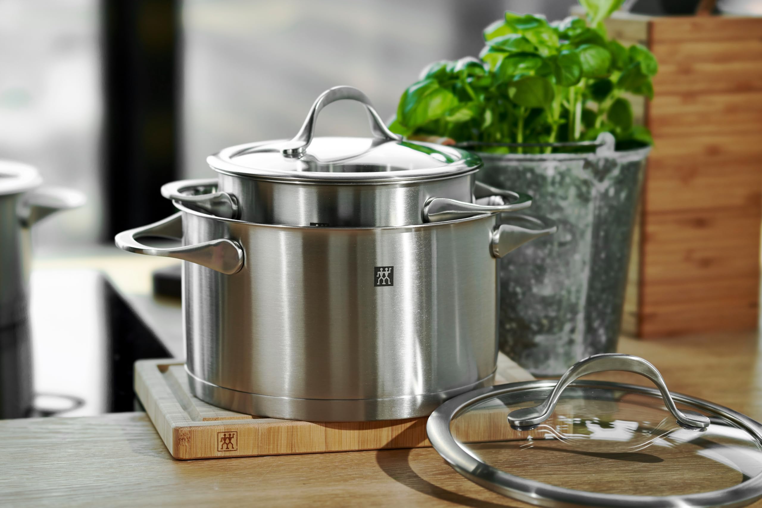 zwilling-essence-kochtopf-set-5-teilig-edelstahl-18-10-induktion-aluminiumkern-i image 5