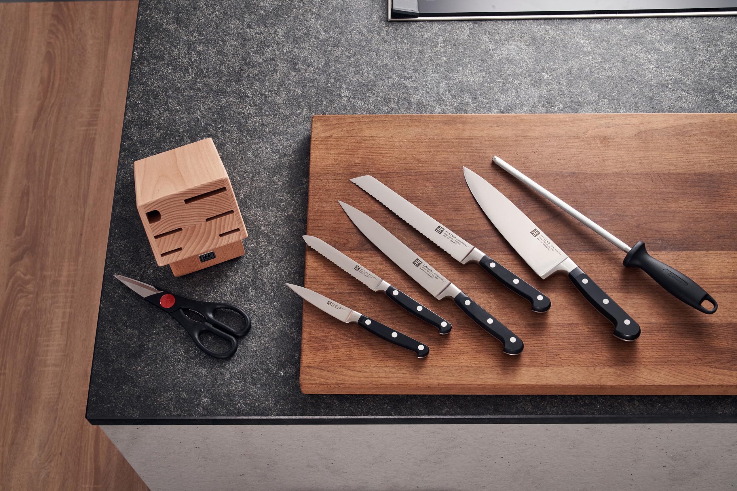 zwilling-professional-s-messerblock-8-teilig-geschmiedet-buchenholzblock-made-in image 2